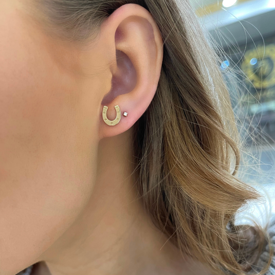 14k Gold Horseshoe Stud Earrings